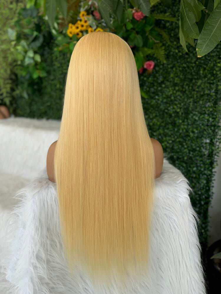 13x4 Lace Front Wig – Blonde 613